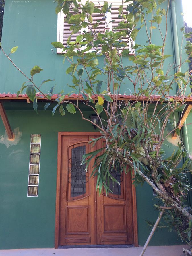 Отель Casa Verde Em Petropolis Экстерьер фото